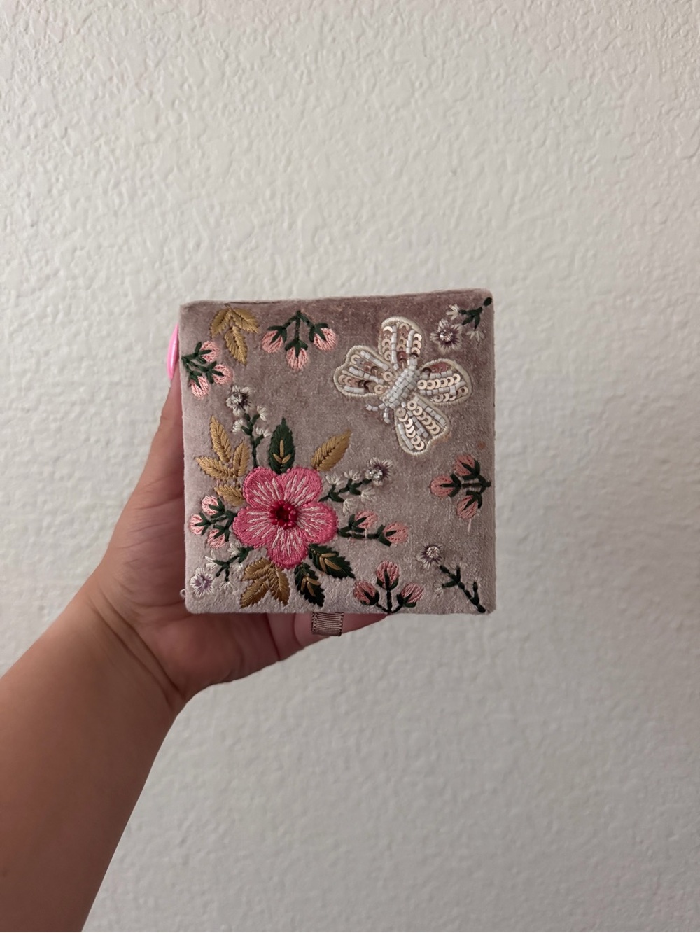 Embroidered Floral Jewelry Box